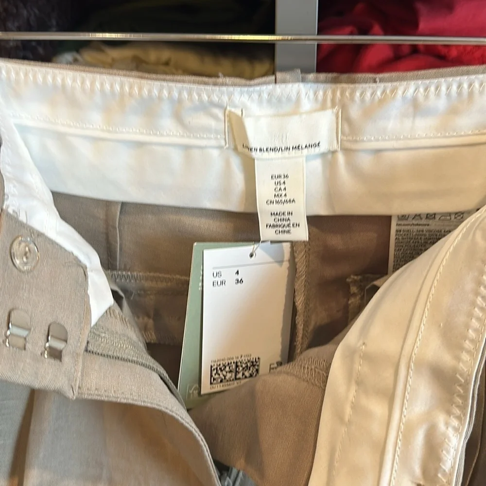 H&M tan linen blend pants size 4. NWT. Wide leg​